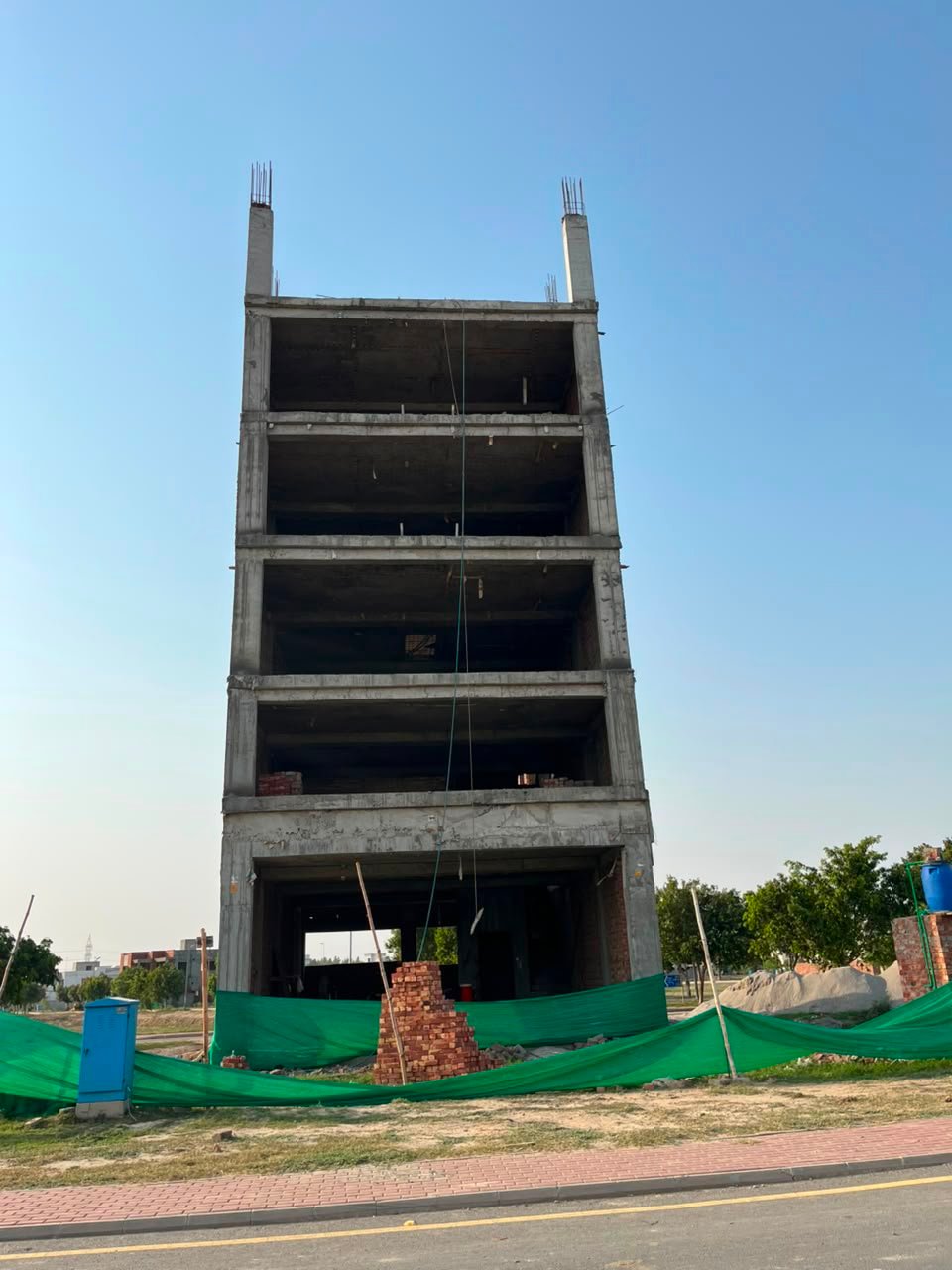 What is the 5 Marla Commercial Plaza Cost in DHA?